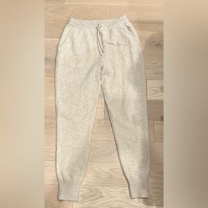 Cashmere tan joggers